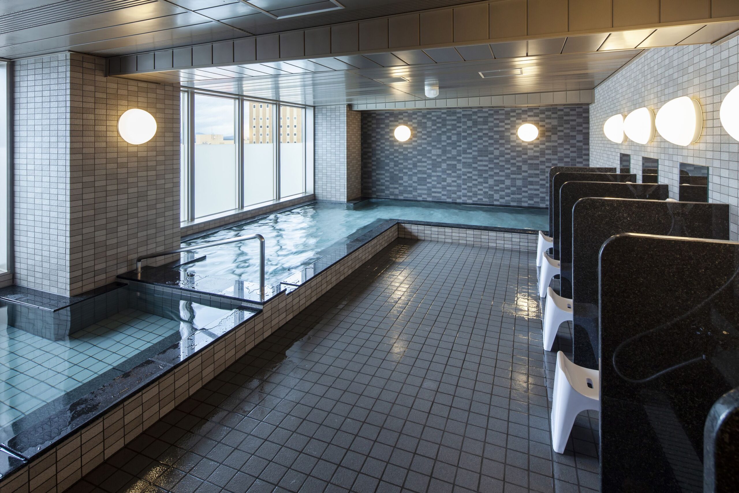 ワイズホテル旭川駅前