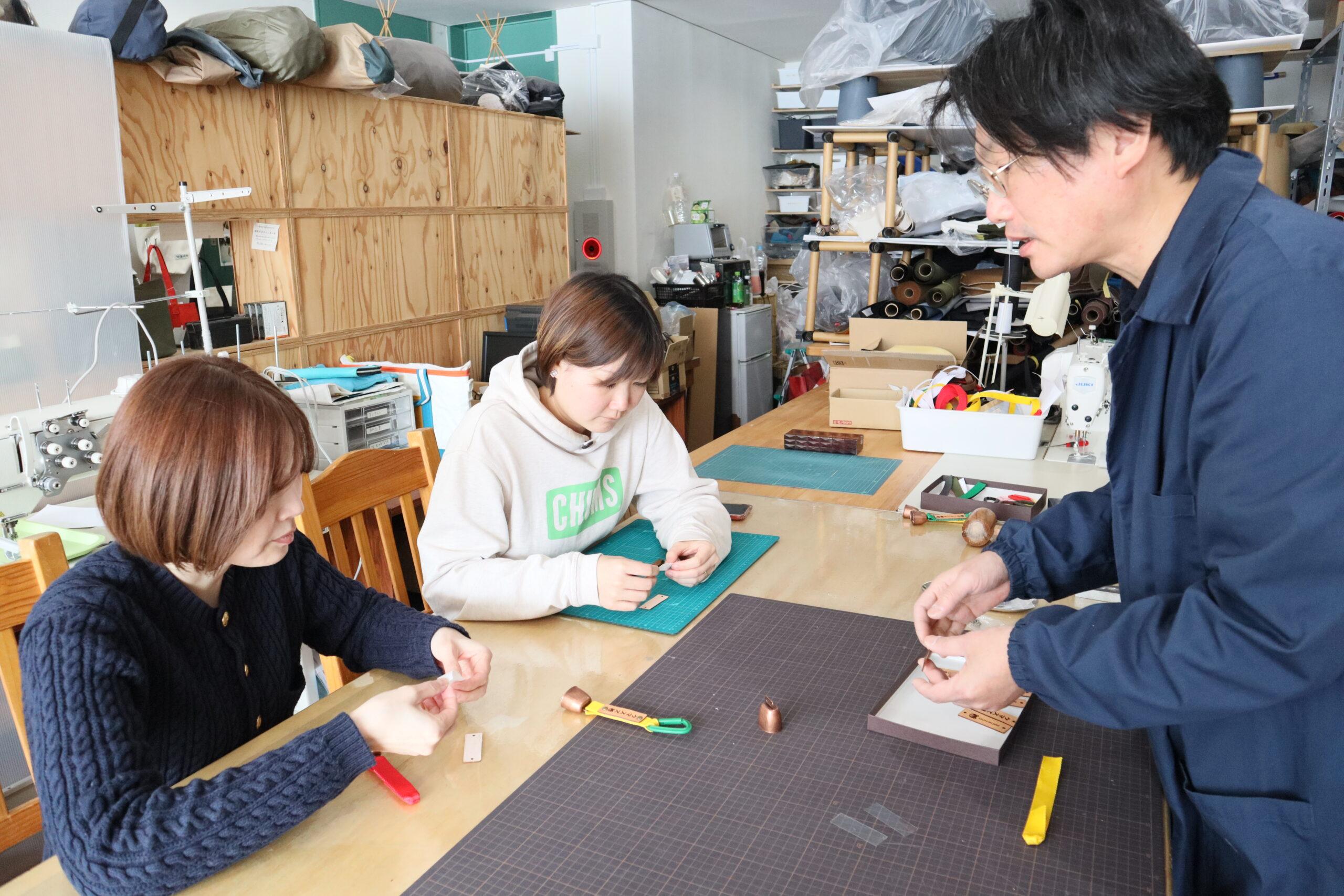 [아사히카와 공예 체험] 홋카이도만의 독특한 경험! 곰 종 제작 경험