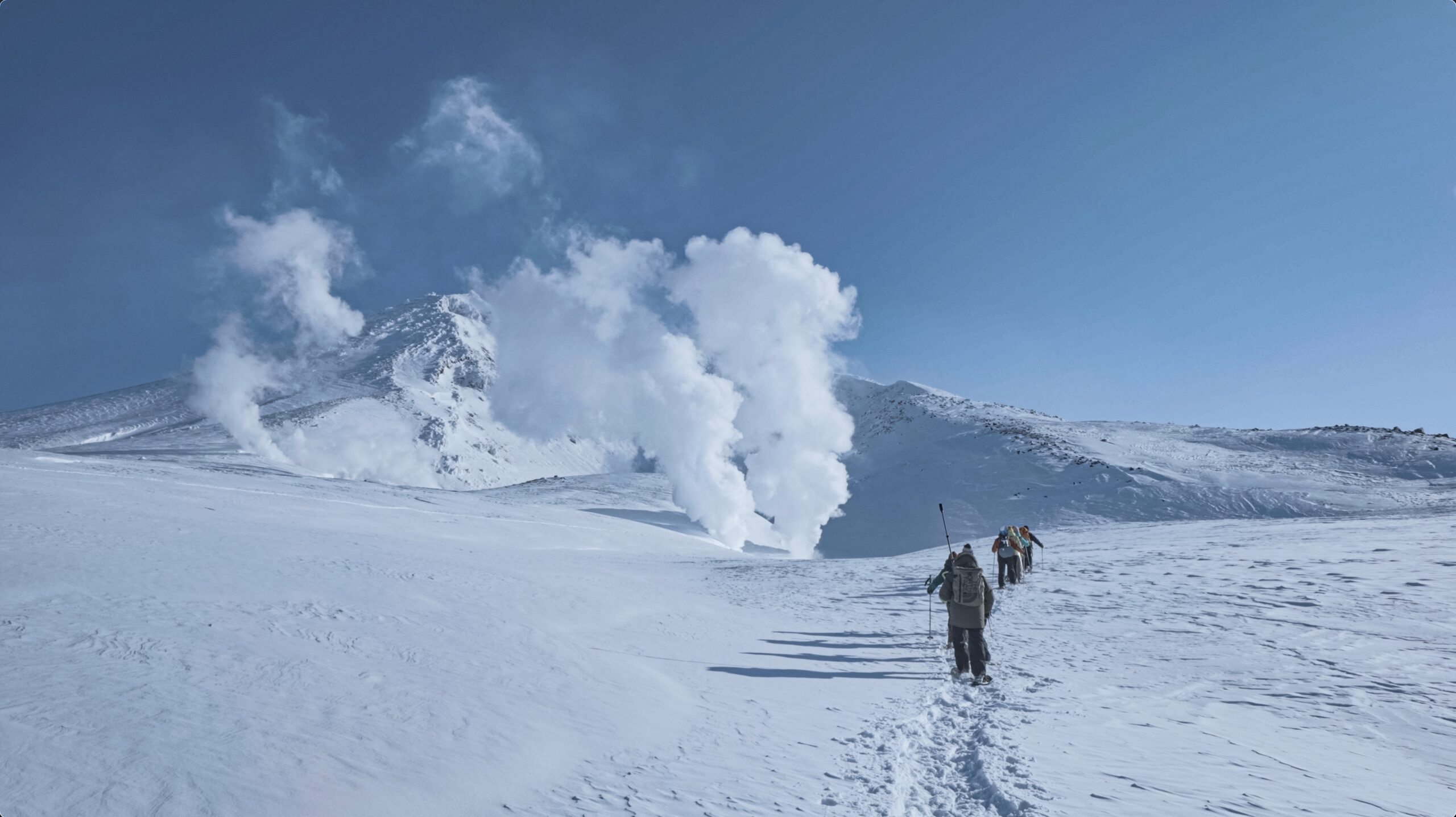 大雪山旭岳姿見の池