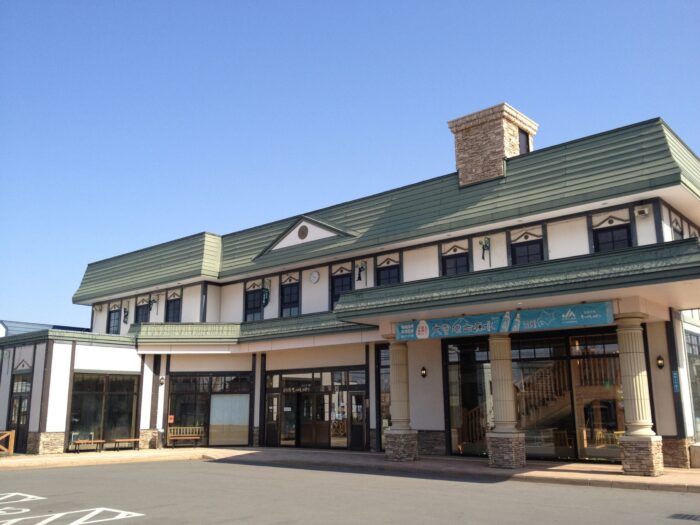 道の駅ひがしかわ「道草館」