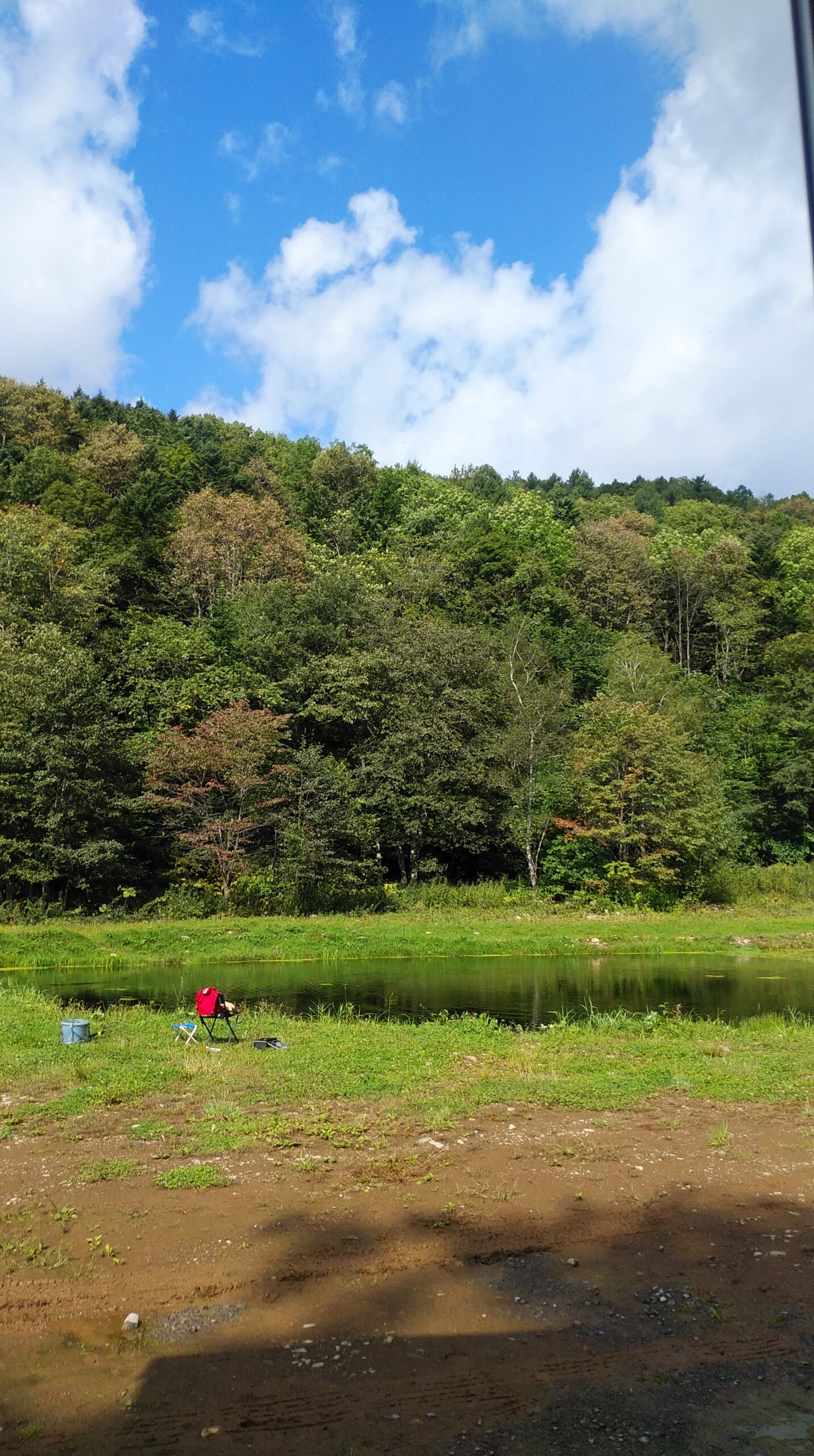 にじます工房 ぴっぷの釣り堀