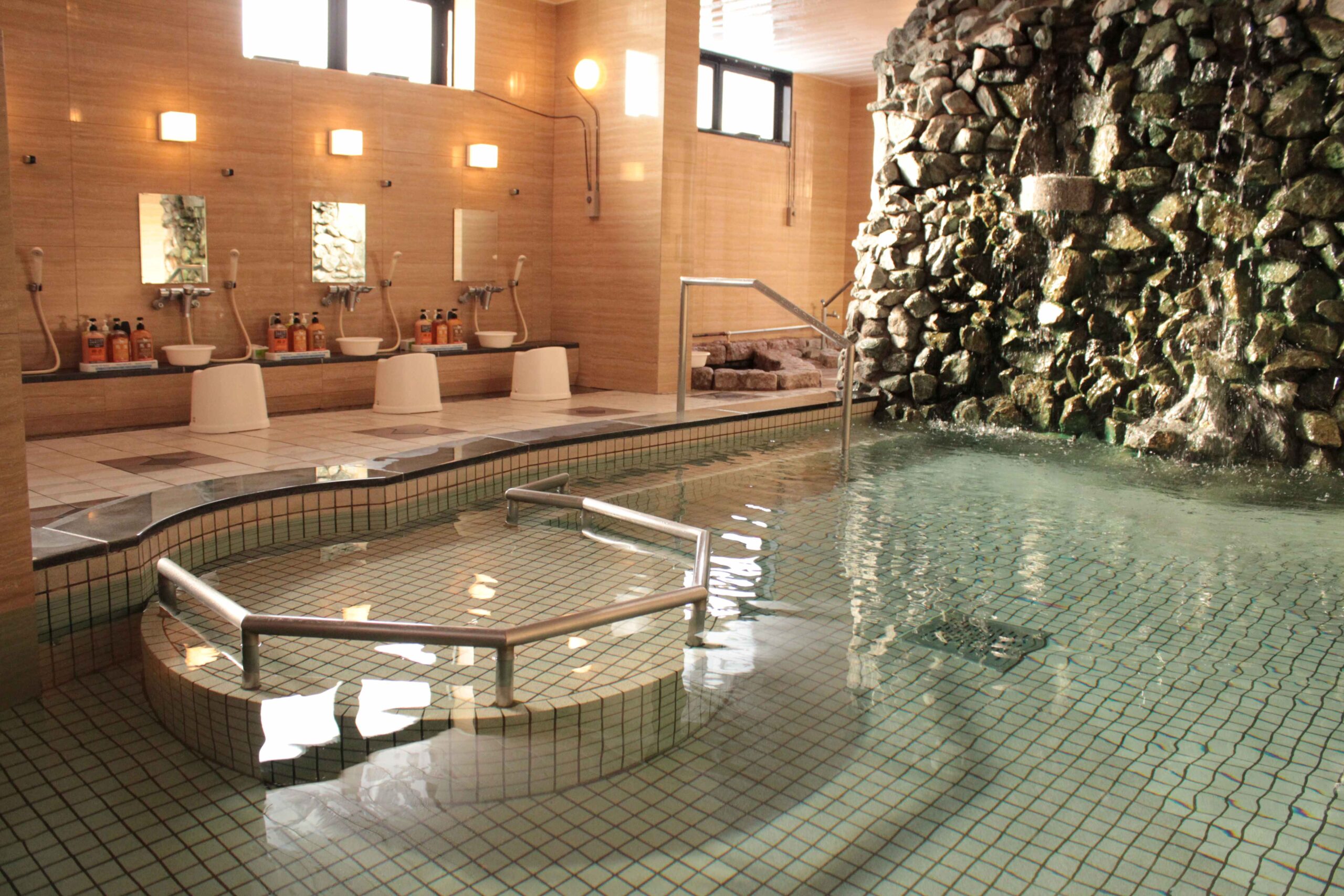 和風旅館　扇松園